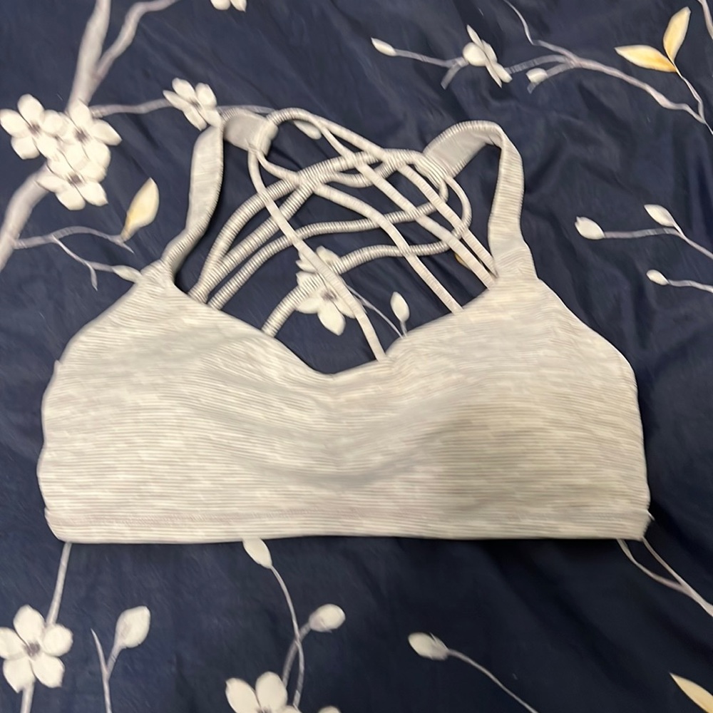 Lululemon small grey bra